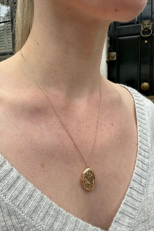 Brandy Melville Gold Locket Necklace