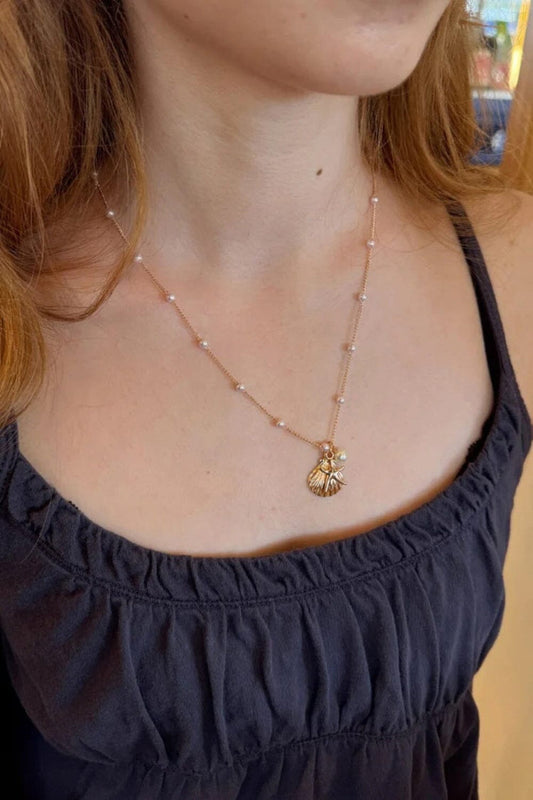 Brandy Melville Seashell and Star Necklace