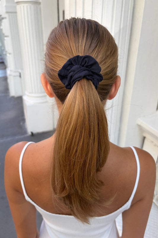 Brandy Melville Basic Scrunchie