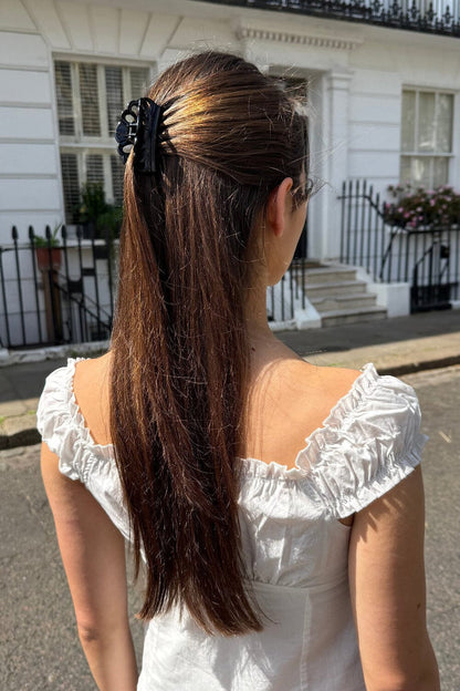 Brandy Melville Hair Shell Clip