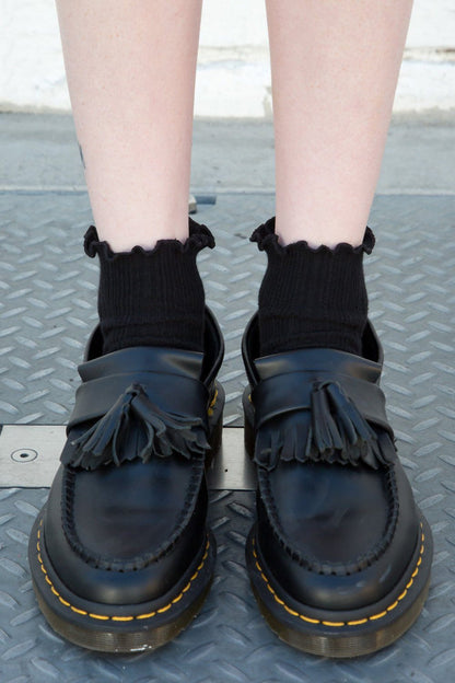 Brandy Melville Ruffle Ribbed Socks