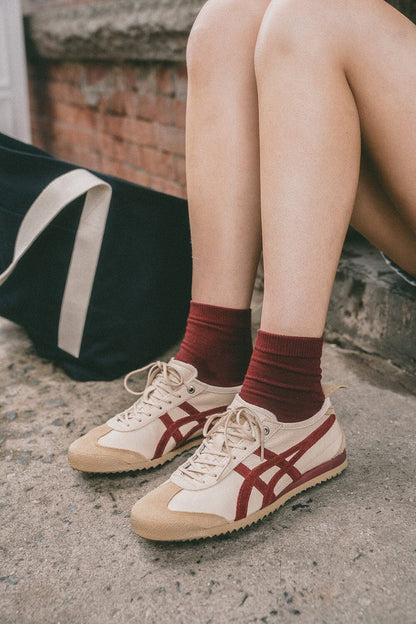 Brandy Melville Basic Socks