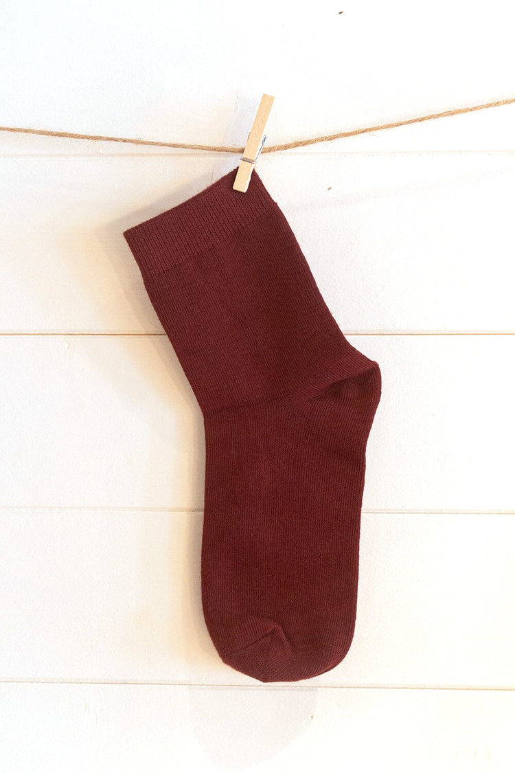 Brandy Melville Basic Socks